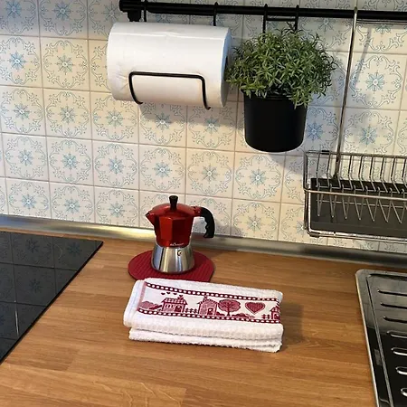 Rosso - Over The Rainbow - -4 Posti Letto Apartment