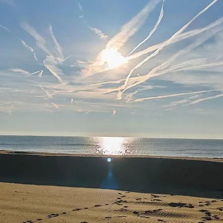 Rosso - Over The Rainbow - -check In And Check Out On Saturday شقة *